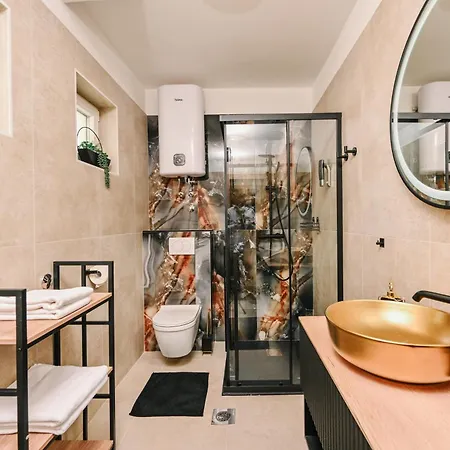 Petra Hills Majestic Apartment